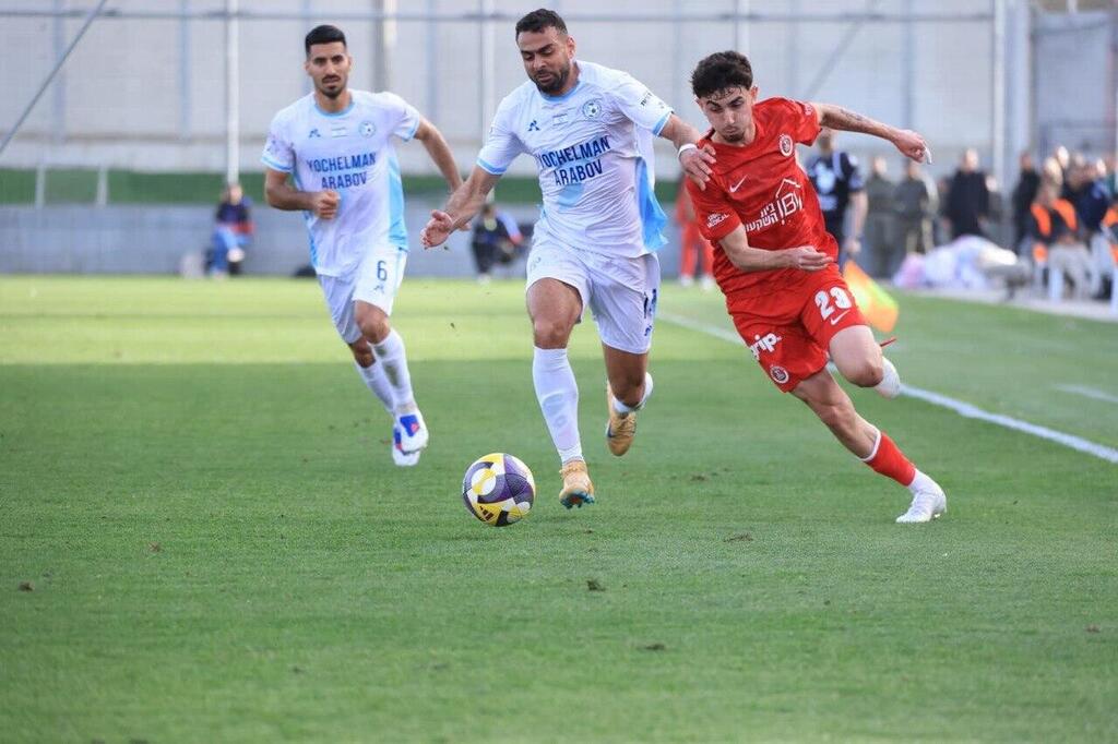 هبوعيل تل أبيب يشعل سباق القمة ويعبر بلدي طبريا بثنائية ثمينة (راديو الناس) هبوعيل تل أبيب يشعل سباق القمة ويعبر بلدي طبريا بثنائية ثمينة