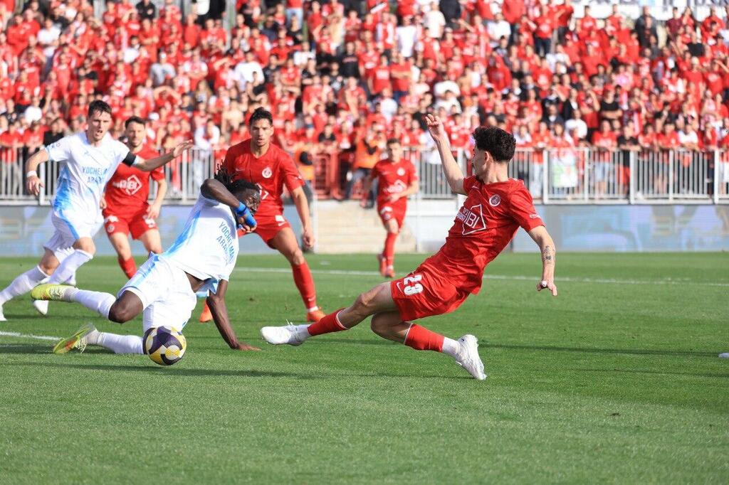 هبوعيل تل أبيب يشعل سباق القمة ويعبر بلدي طبريا بثنائية ثمينة (راديو الناس) هبوعيل تل أبيب يشعل سباق القمة ويعبر بلدي طبريا بثنائية ثمينة