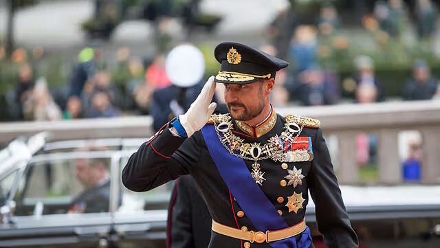 ملفات إبستين تُربك العائلة الملكية في النرويج وتفتح نقاشًا حول مستقبل وليّة العهد