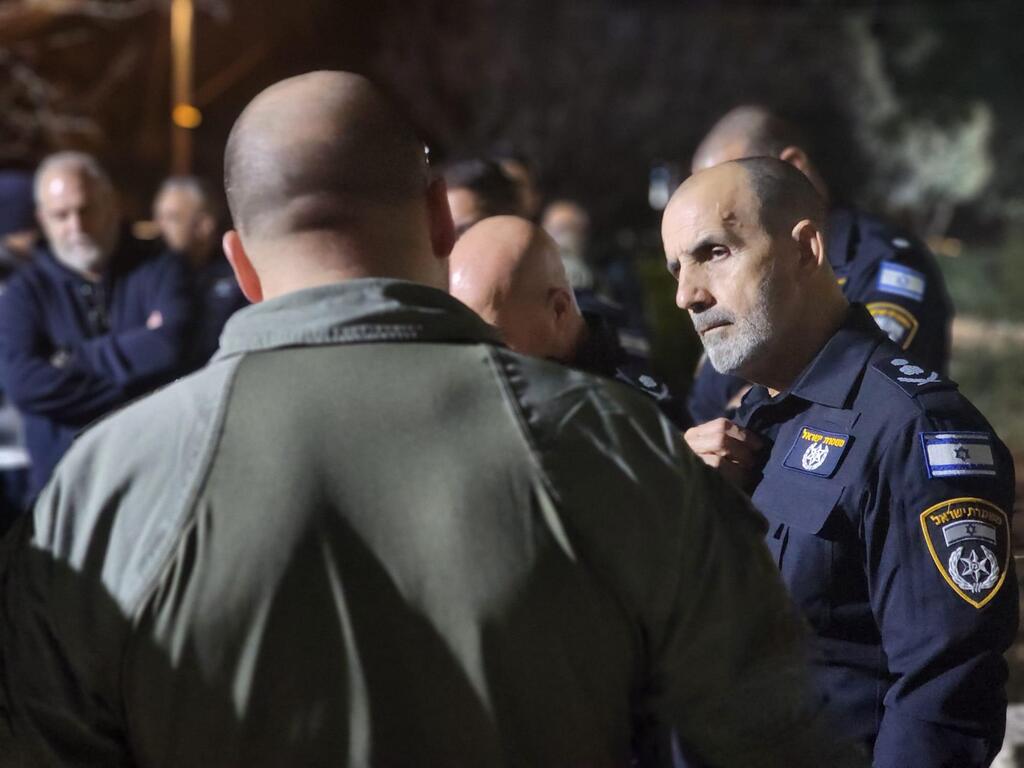 المفتش العام للشرطة يتفقد انتشار القوات في لواءي الشمال والساحل 