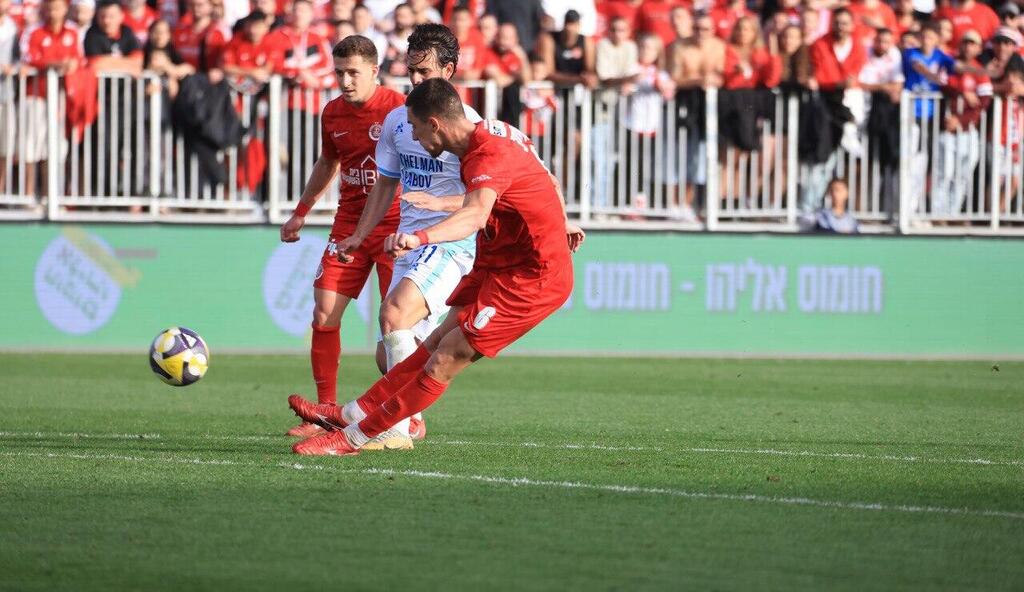 هبوعيل تل أبيب يشعل سباق القمة ويعبر بلدي طبريا بثنائية ثمينة (راديو الناس) هبوعيل تل أبيب يشعل سباق القمة ويعبر بلدي طبريا بثنائية ثمينة