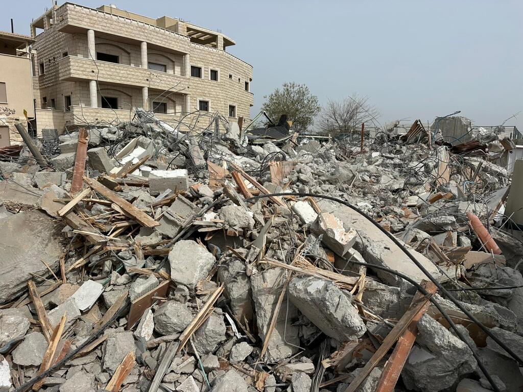 عملية الهدم في طوبا