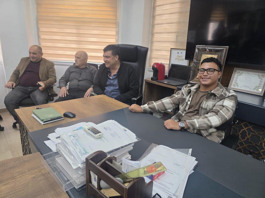 ريان قداح رئيس مجلس ليوم واحد في مجد الكروم