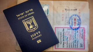 للمرة الأولى: سحب جنسية وترحيل مدانَين بتنفيذ هجمات داخل إسرائيل