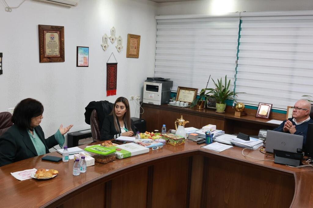 نور عبد الهادي في كلية سخنين