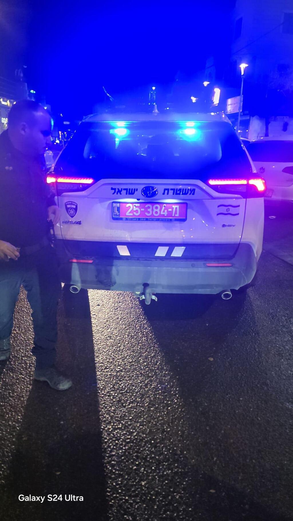 فتى من عرابة يرقد في المستشفى إثر حادث طرق والعائلة تتهم الشرطة بالتسبب بالحادث