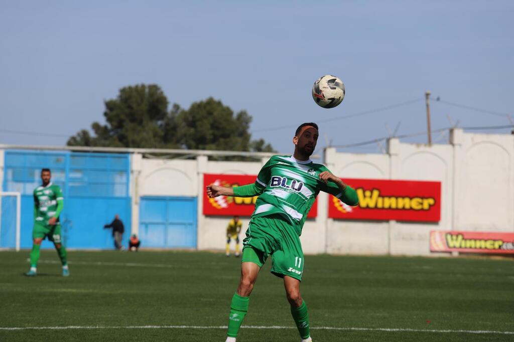 أخاء الناصرة يشعل القمة برباعية مدوية في شباك مجدال هعيمق ويؤكد زعامته للشمالية (راديو الناس) أخاء الناصرة يشعل القمة برباعية مدوية في شباك مجدال هعيمق ويؤكد زعامته للشمالية