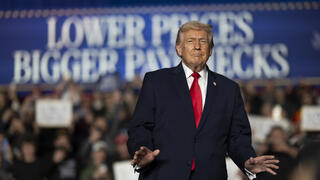 الرئيس الأمريكي دونالد ترامب