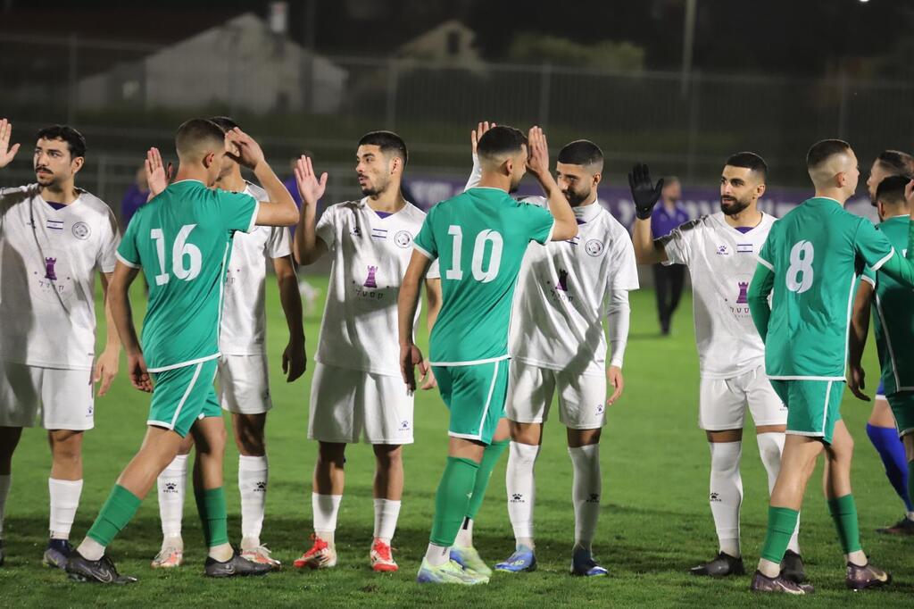 مكابي الجديدة المكر يُسقط المتصدر في عقر داره وأفراح عارمة في نهريا 