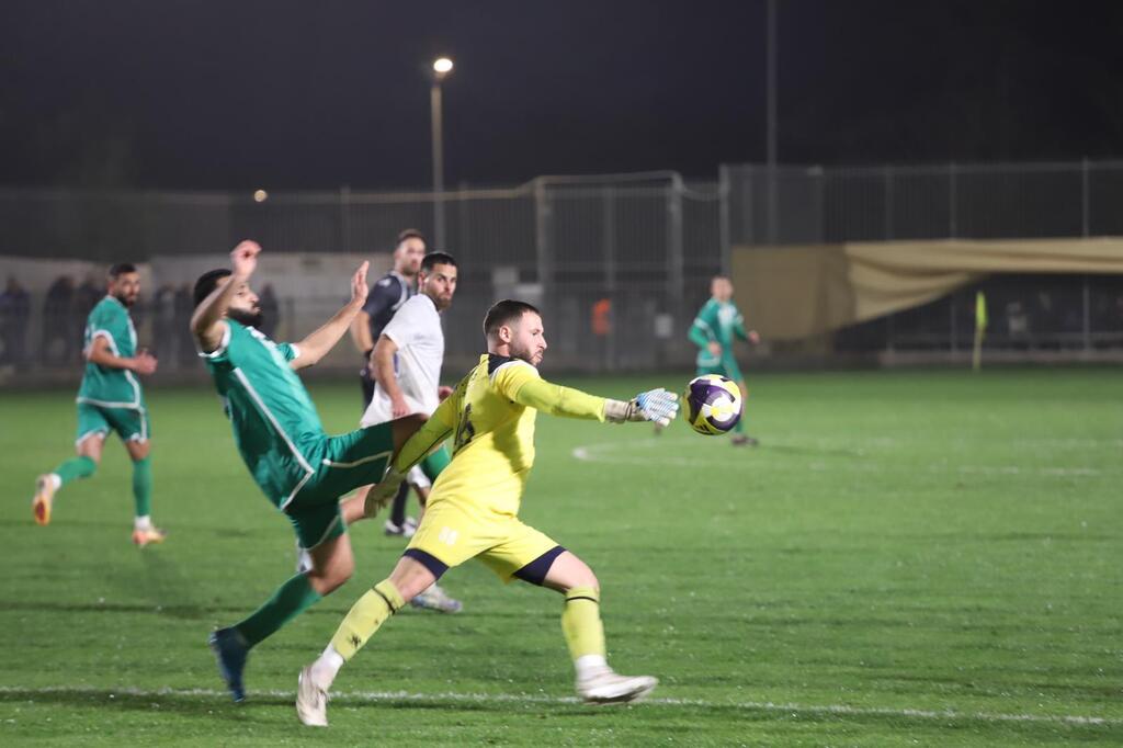 مكابي الجديدة المكر يُسقط المتصدر في عقر داره وأفراح عارمة في نهريا 