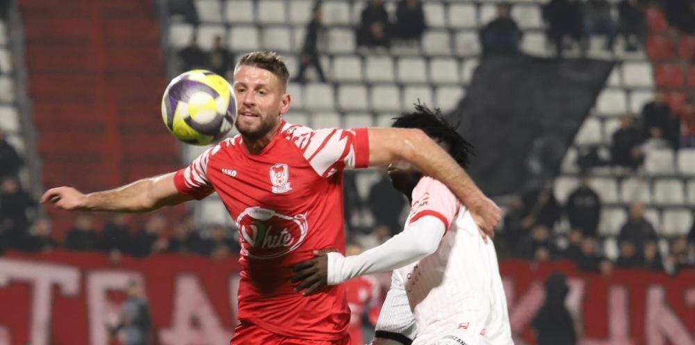 سخنين في اختبار النار أمام مكابي حيفا (تصوير راديو الناس) سخنين في اختبار النار أمام مكابي حيفا