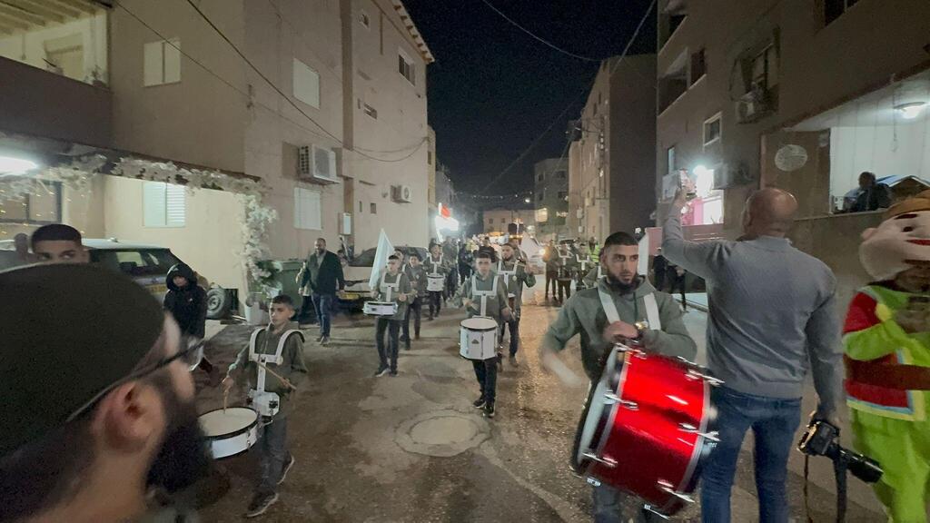عرابة البطوف تحتفي بقدوم رمضان (راديو الناس) عرابة البطوف تحتفي بقدوم رمضان