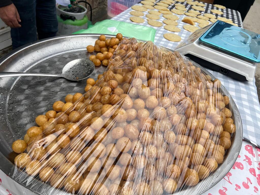 ليالي رمضان تنبض بالحياة في الطيبة والطيرة وقلنسوة