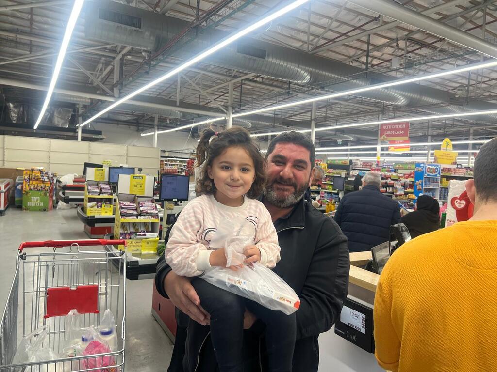 ليالي رمضان تنبض بالحياة في الطيبة والطيرة وقلنسوة