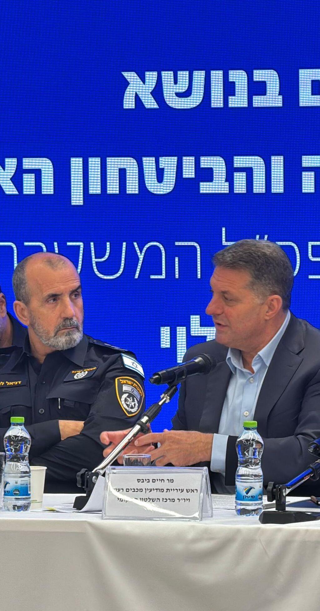 جلسة طارئة بين قيادة الشرطة ورؤساء السلطات المحلية لبحث تصاعد العنف في المجتمع العربي