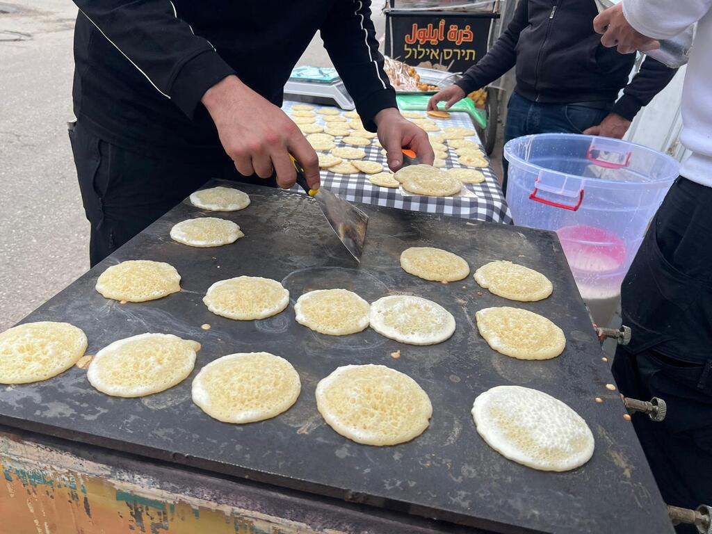 ليالي رمضان تنبض بالحياة في الطيبة والطيرة وقلنسوة