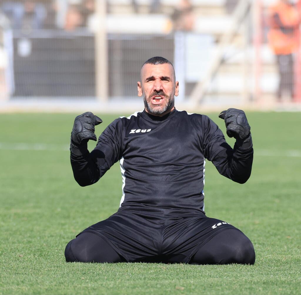 هبوعيل يركا يكتسح مكابي معالوت برباعية (راديو الناس) هبوعيل يركا يكتسح مكابي معالوت برباعية