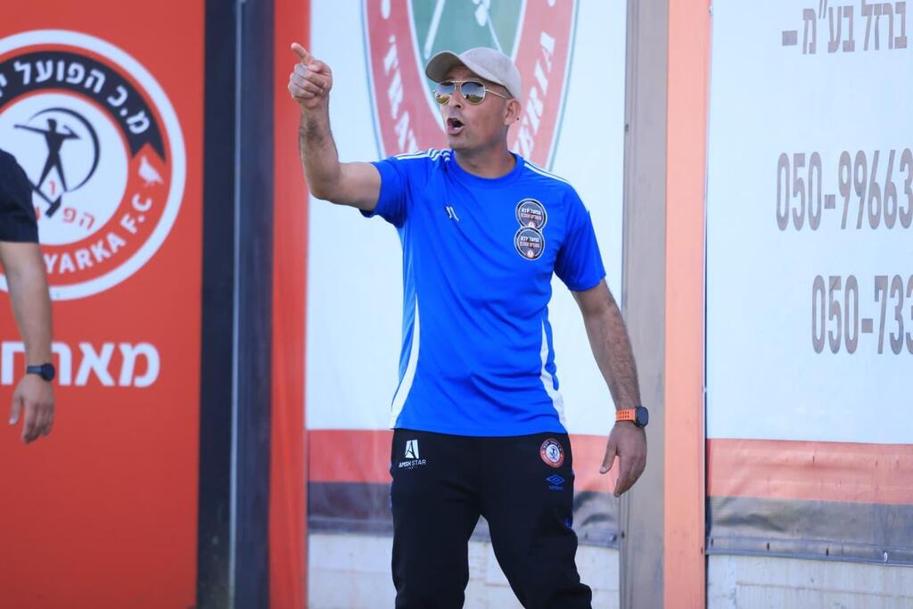 هبوعيل يركا يكتسح مكابي معالوت برباعية (راديو الناس) هبوعيل يركا يكتسح مكابي معالوت برباعية