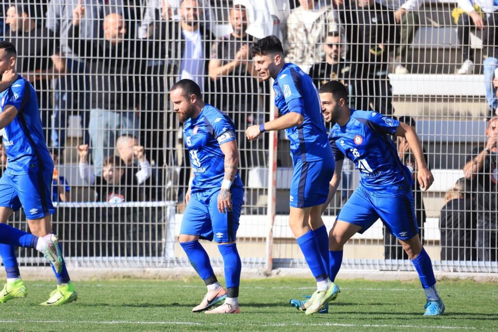 هبوعيل يركا يكتسح مكابي معالوت برباعية (راديو الناس) هبوعيل يركا يكتسح مكابي معالوت برباعية