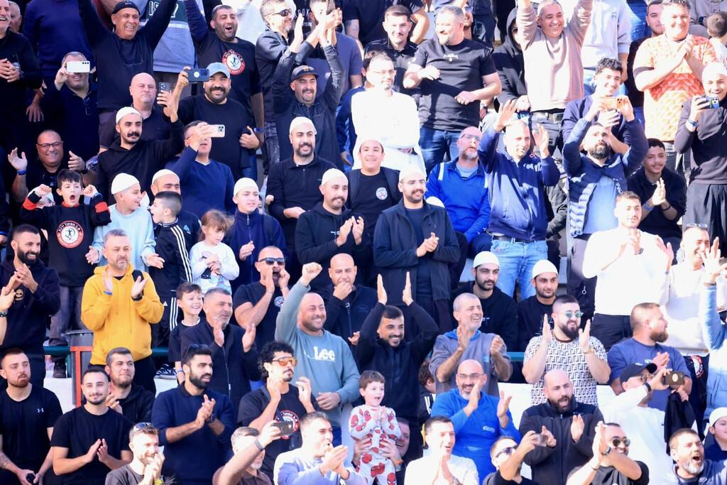 هبوعيل يركا يكتسح مكابي معالوت برباعية (راديو الناس) هبوعيل يركا يكتسح مكابي معالوت برباعية