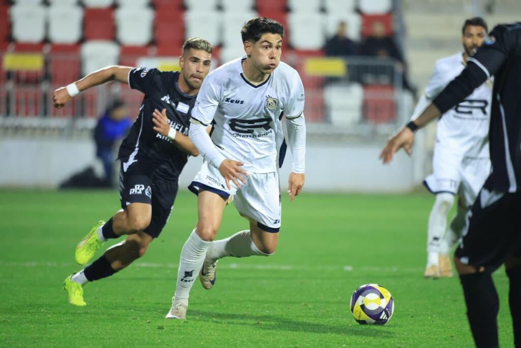 هدف قاتل بالدقيقة 94 يُسقط الرينة ويُنعش آمال بلدي طبريا