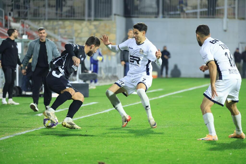 هدف قاتل بالدقيقة 94 يُسقط الرينة ويُنعش آمال بلدي طبريا