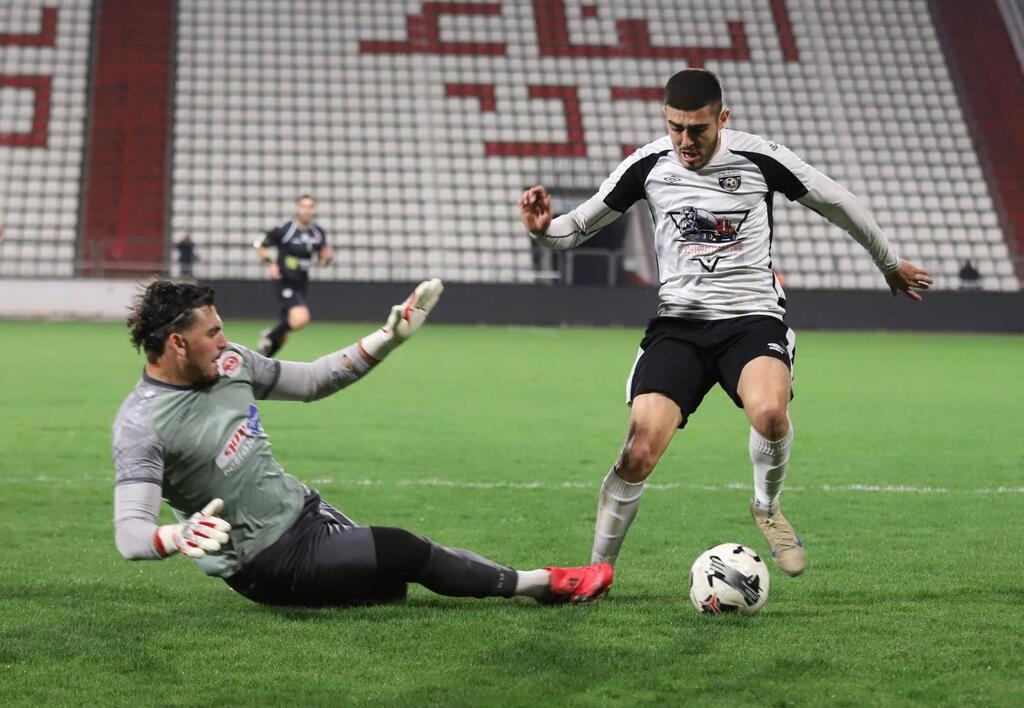 شباب طمرة يكتسح هبوعيل عرابة في استاد الدوحة (راديو الناس) شباب طمرة يكتسح هبوعيل عرابة في استاد الدوحة