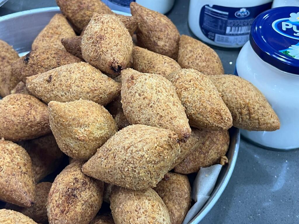 أمطار الخير تُعانق روحانية رمضان في عارة وعرعرة (راديو الناس) أمطار الخير تُعانق روحانية رمضان في عارة وعرعرة