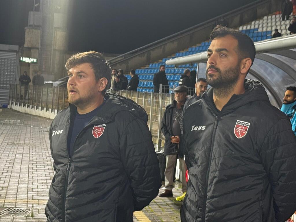 كفرقاسم يخطف نقطة ثمينة من كريات يام في عكا ويُبقي آماله قائمة بعد تعادل 1-1 (راديو الناس) كفرقاسم يخطف نقطة ثمينة من كريات يام في عكا ويُبقي آماله قائمة بعد تعادل 1-1