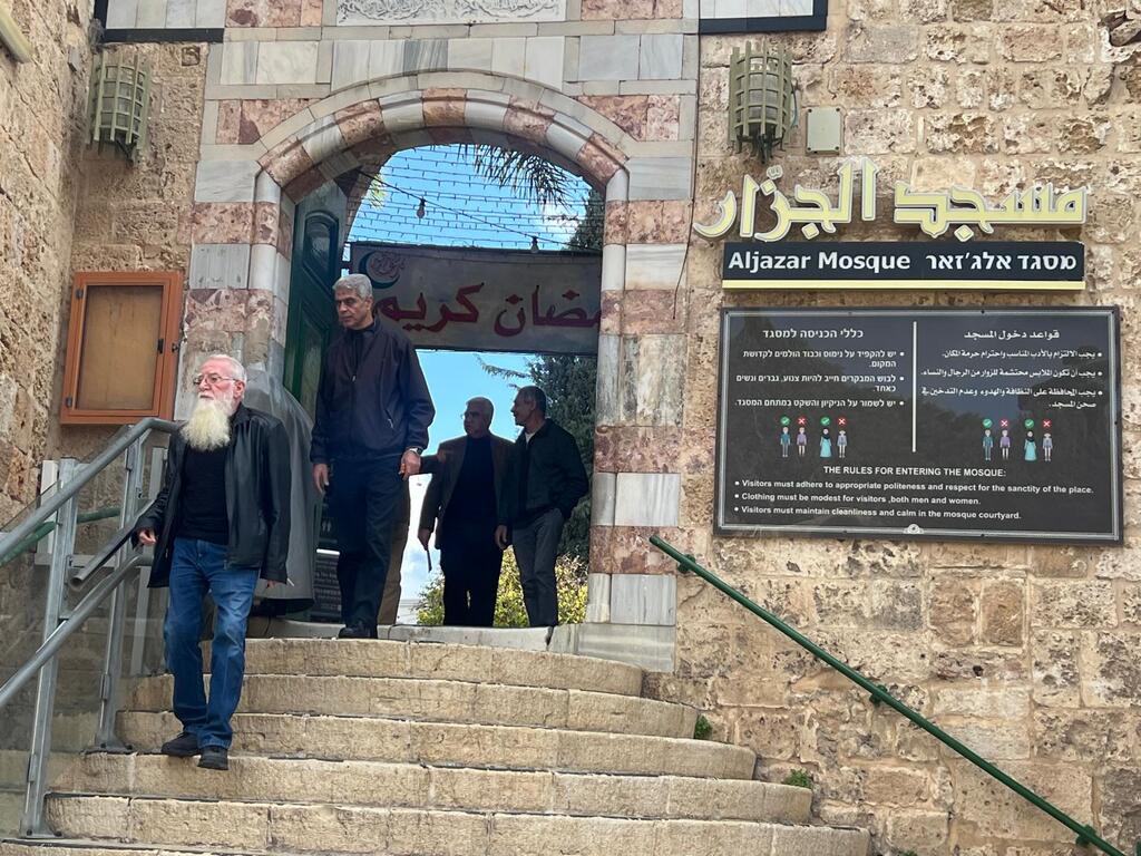 أجواء رمضان في مدينة عكا وجامع الجزار (راديو الناس) أجواء رمضان في مدينة عكا وجامع الجزار