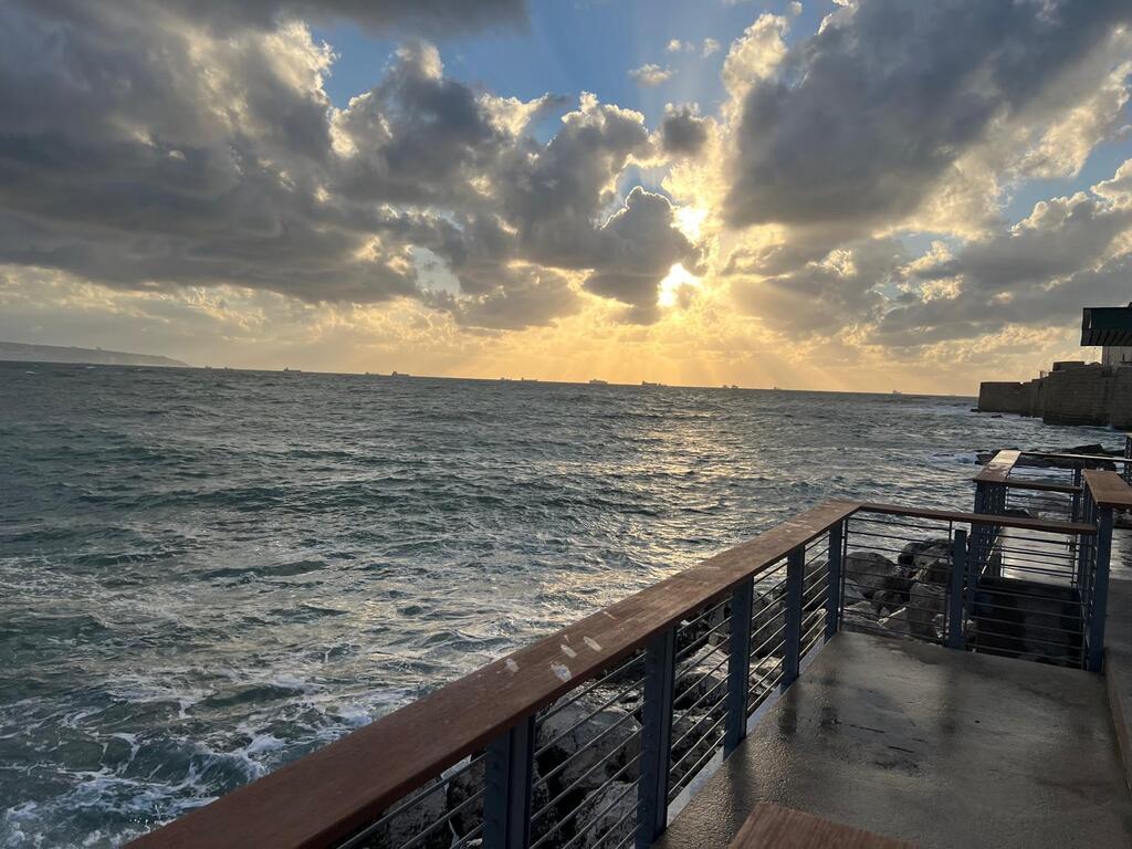 أجواء رمضان في مدينة عكا وجامع الجزار (راديو الناس) أجواء رمضان في مدينة عكا وجامع الجزار