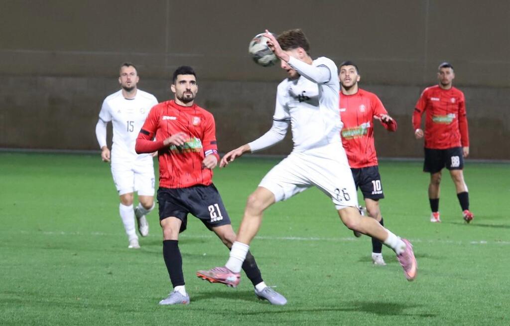 هبوعيل أم الفحم يخطف نقطة خارجية من مكابي آتا-بيالك (راديو الناس) هبوعيل أم الفحم يخطف نقطة خارجية من مكابي آتا-بيالك