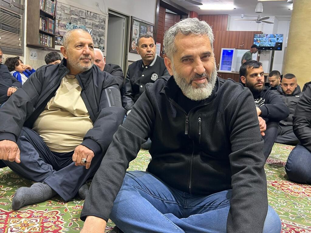 صلاة التراويح في بلدة عارة