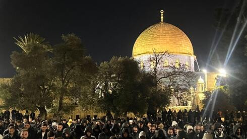 صلاة التراويح في المسجد الأقصى