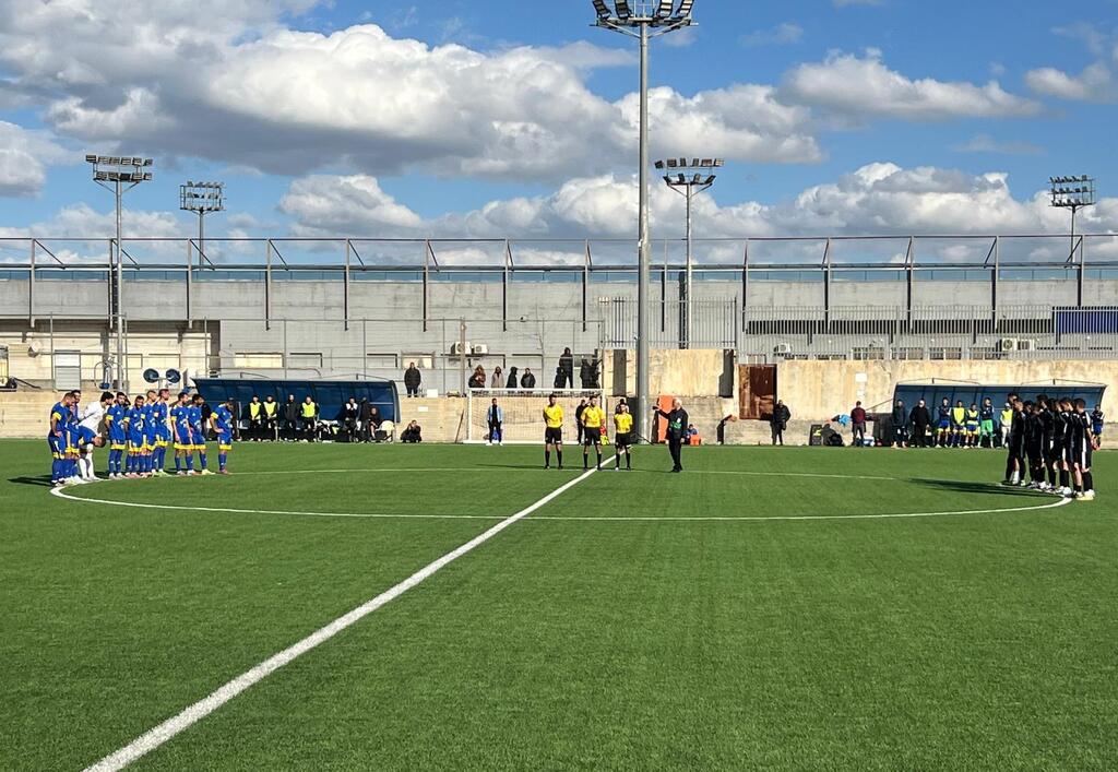 دقيقة صمت خلال مبارة تجمع بين باقة الغربية وهبوعيل جت ضد الجريمة (راديو الناس) دقيقة صمت خلال مبارة تجمع بين باقة الغربية وهبوعيل جت ضد الجريمة