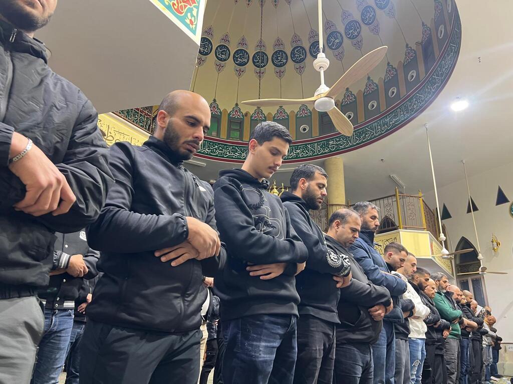 صلاة التراويح في بلدة عارة