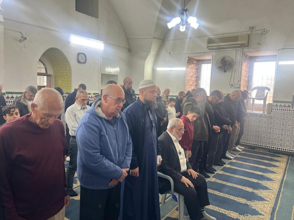 صلاة الجمعة الثانية من مسجد القديم جت المثلث 