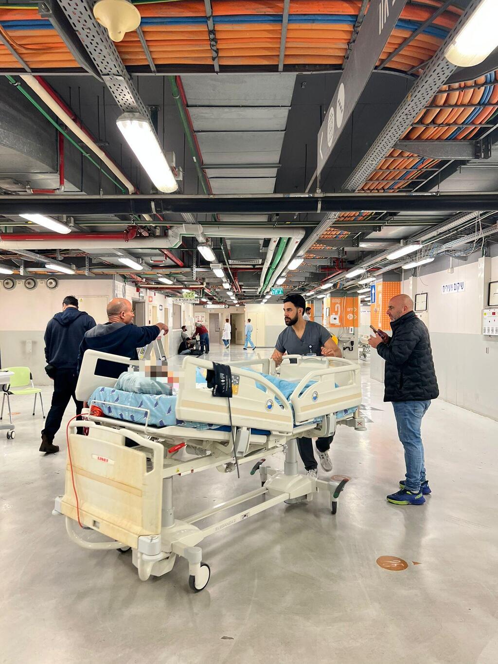 مستشفى إيخيلوف يُكمل نقل جميع أقسامه ومنظوماته إلى المناطق المحمية