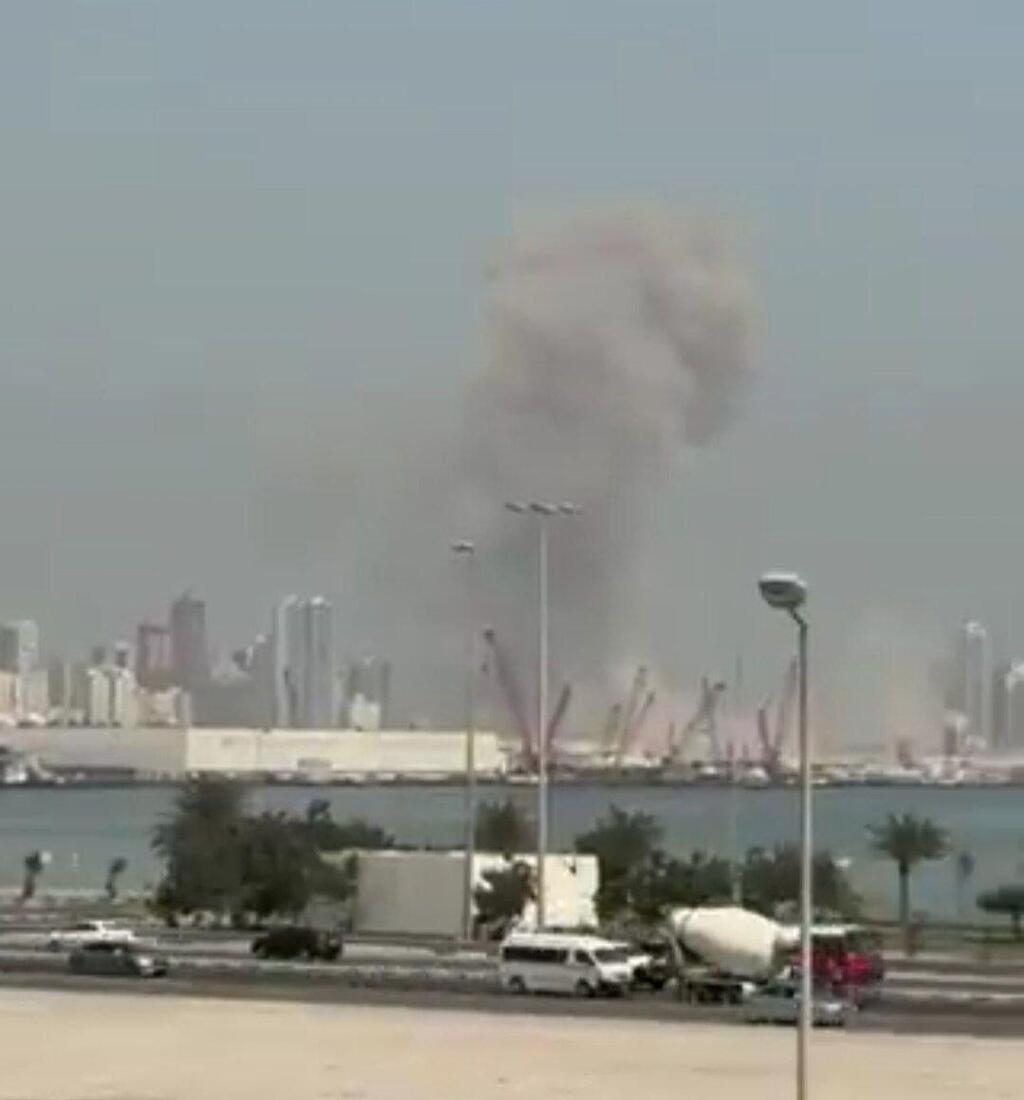 هجمات إيرانية على البحرين وتقارير غير رسمية عن إصابة القاعدة الأمريكية  