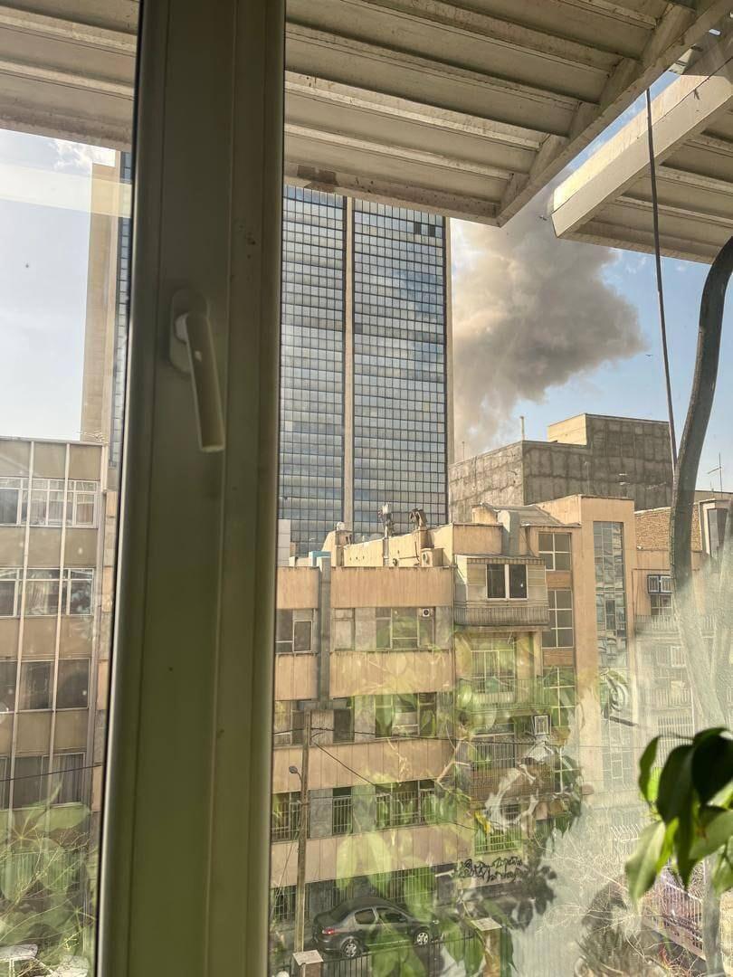 إسرائيل تشن هجومًا على إيران 