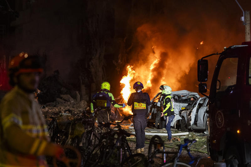 تل ابيب في أول يوم من المواجهة مع إيران