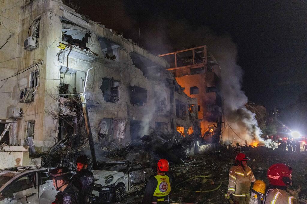 تل ابيب في أول يوم من المواجهة مع إيران