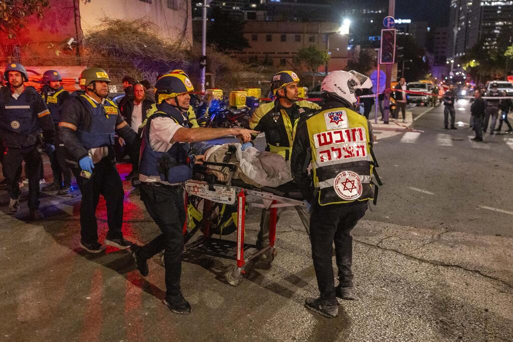 تل ابيب في أول يوم من المواجهة مع إيران