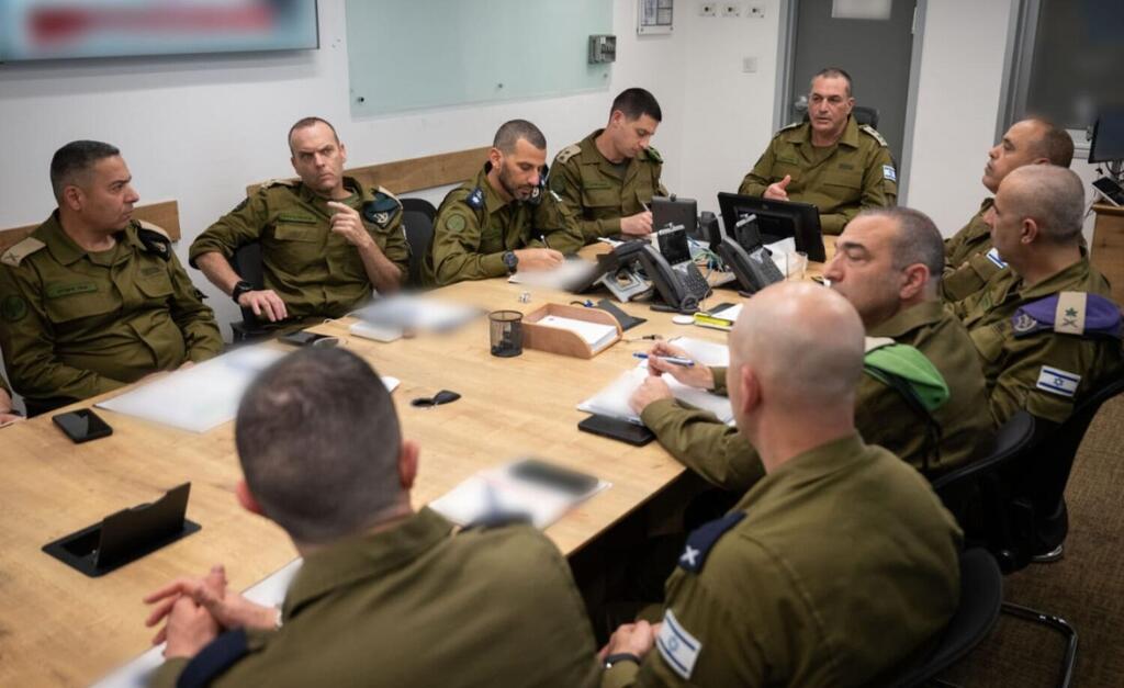 ايال زمير في مشاورات أمنية 