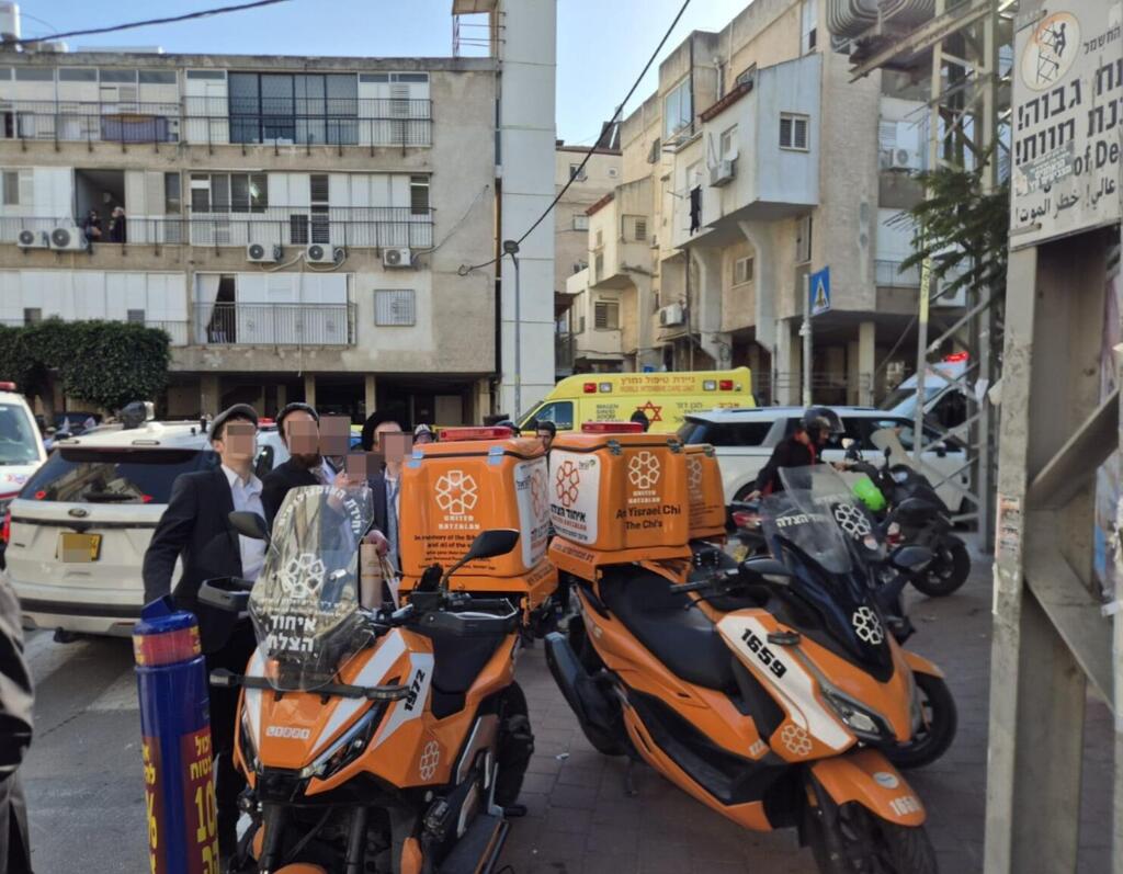 سقوط شظايا في بني براك في مركز البلاد (وفق البند 27 أ من قانون الحقوق الأدبية (2007)) سقوط شظايا في بني براك في مركز البلاد