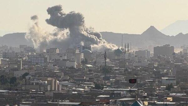 غارات إسرائيلية مستمرة على إيران (وفق البند 27 أ من قانون الحقوق الأدبية (2007)) غارات إسرائيلية مستمرة على إيران