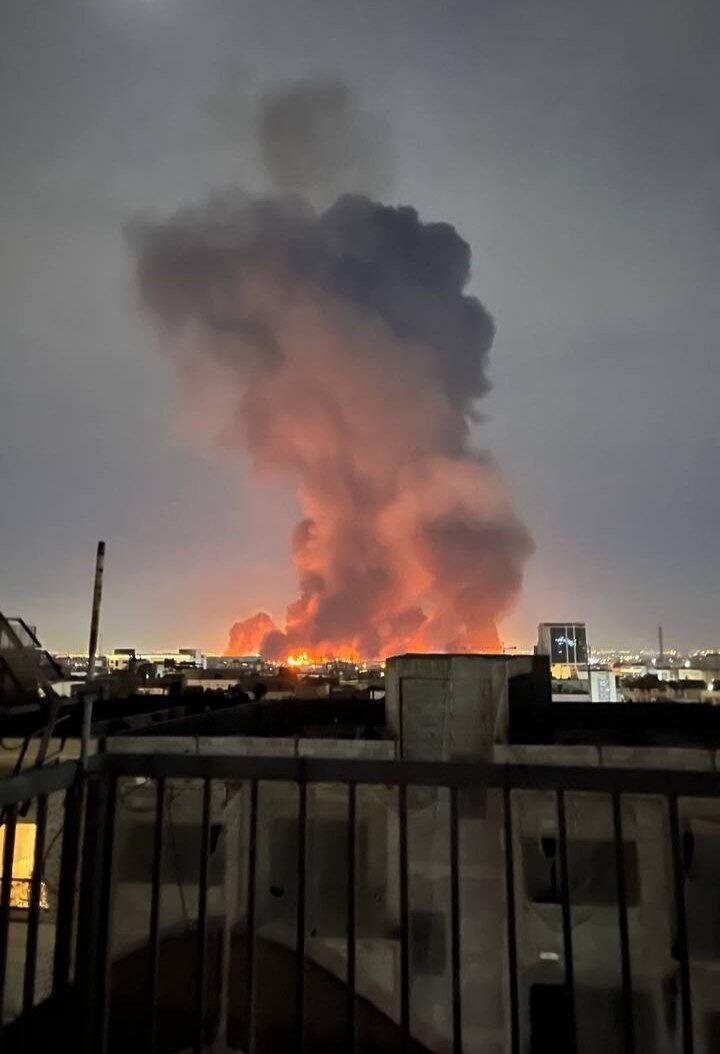 قصف في إيران (وفق البند 27 أ من قانون الحقوق الأدبية (2007)) قصف في إيران