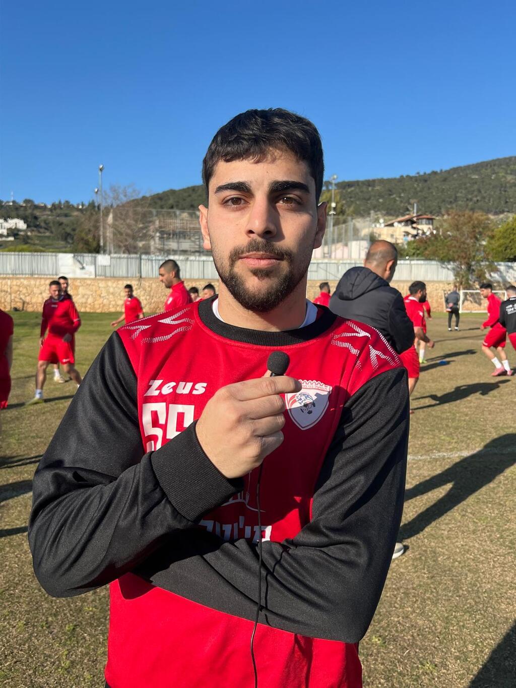 أبناء مصمص يعودون إلى العشب الأخضر