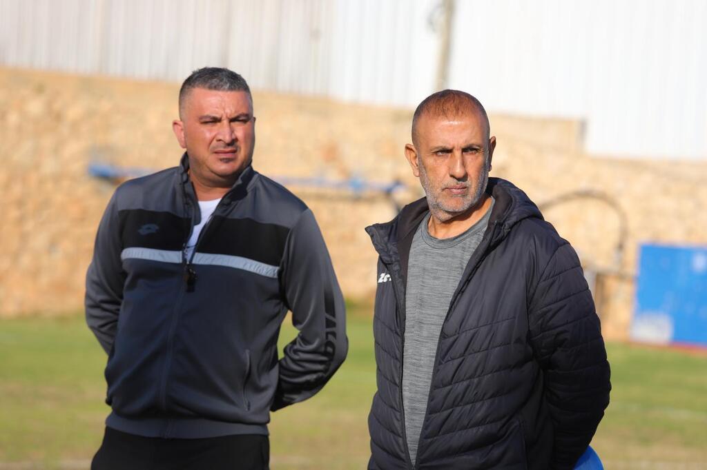 أبناء مصمص يعودون إلى العشب الأخضر 