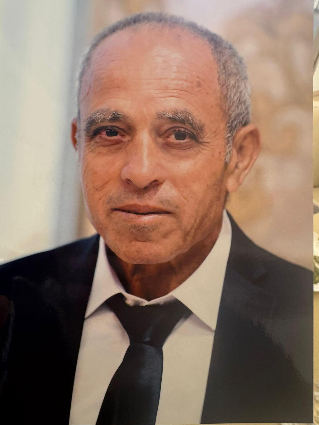 الحاج ابراهيم خالد غزال ابو مصطفى